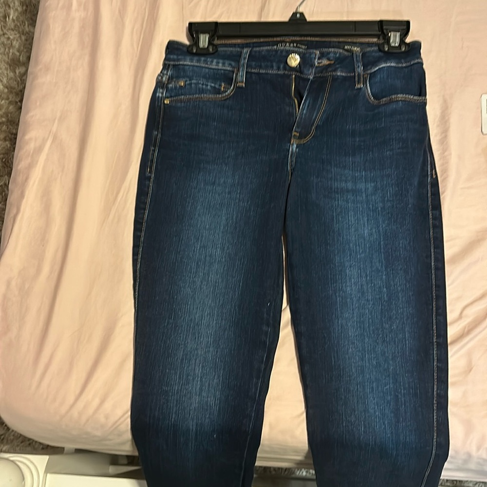 Guess Sexy Curvy jeans never worn size 28 Regular